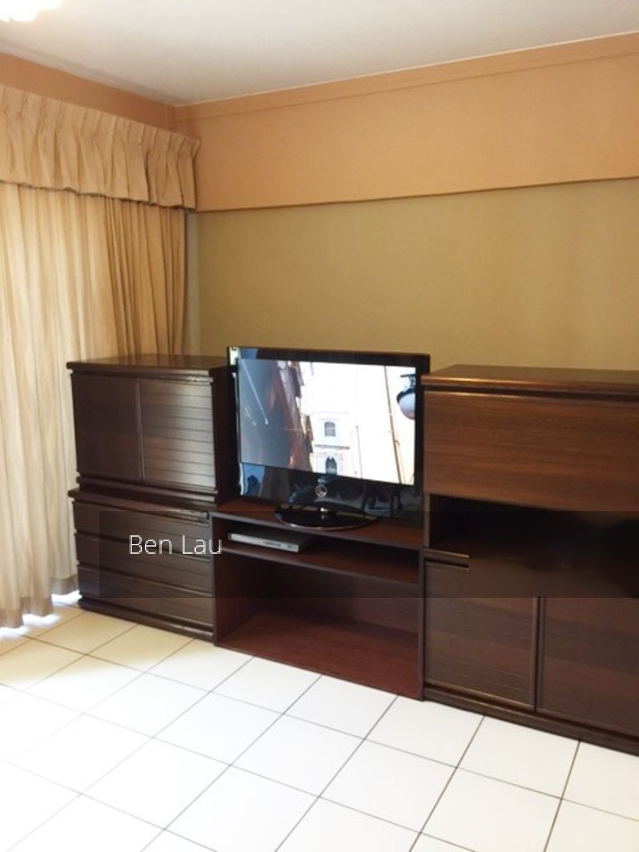 Blk 323 Jurong East Street 31 (Jurong East), HDB Executive #125250702